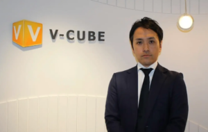 【組織改革に挑む経営者へ】AI全盛の今、プライム上場企業のブイキューブがスキル度外視で「とにかく動けるGRIT人材」を採用した理由